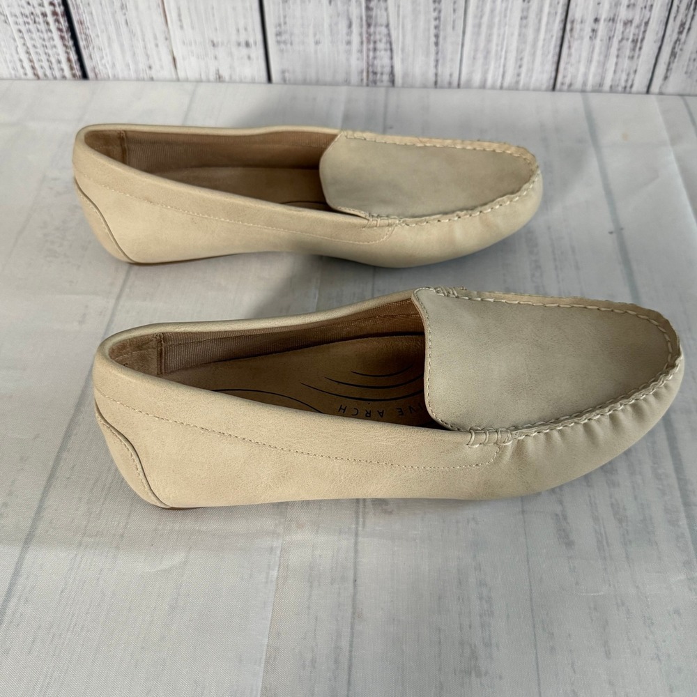 LifeStride Traveler Loafers Beige Slip On Flats Women 9W Soft System Active Arch